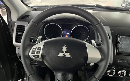 Mitsubishi Outlander III рестайлинг 3, 2010 год, 1 165 000 рублей, 14 фотография