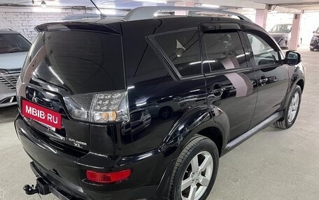 Mitsubishi Outlander III рестайлинг 3, 2010 год, 1 165 000 рублей, 6 фотография