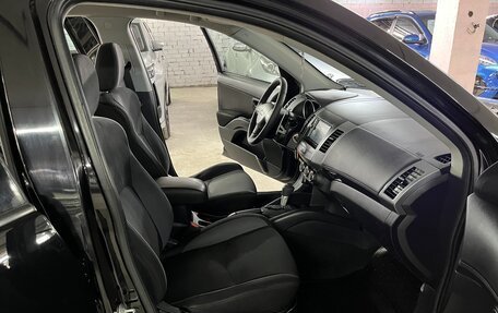 Mitsubishi Outlander III рестайлинг 3, 2010 год, 1 165 000 рублей, 22 фотография