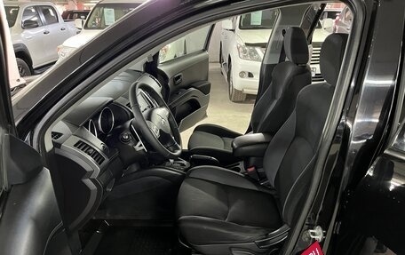 Mitsubishi Outlander III рестайлинг 3, 2010 год, 1 165 000 рублей, 19 фотография