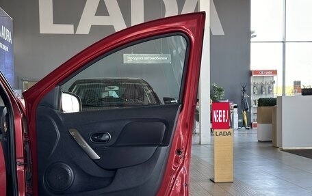 Renault Sandero II рестайлинг, 2016 год, 930 000 рублей, 16 фотография