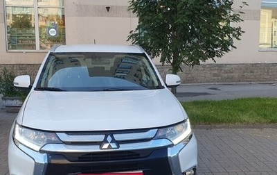 Mitsubishi Outlander III рестайлинг 3, 2016 год, 2 000 000 рублей, 1 фотография