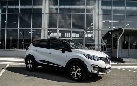 Renault Kaptur I рестайлинг, 2020 год, 1 750 000 рублей, 5 фотография