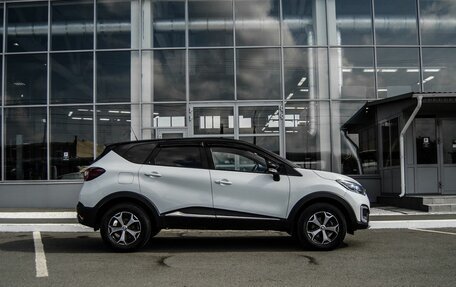 Renault Kaptur I рестайлинг, 2020 год, 1 750 000 рублей, 8 фотография