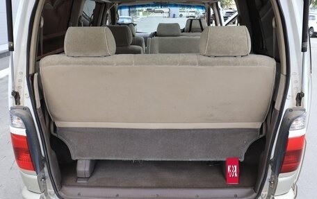 Toyota Grand HiAce I, 2001 год, 1 100 000 рублей, 13 фотография
