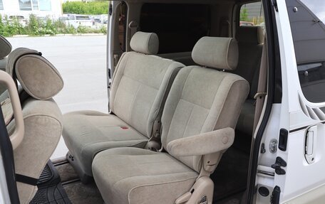Toyota Grand HiAce I, 2001 год, 1 100 000 рублей, 18 фотография