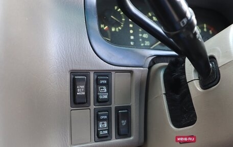 Toyota Grand HiAce I, 2001 год, 1 100 000 рублей, 22 фотография