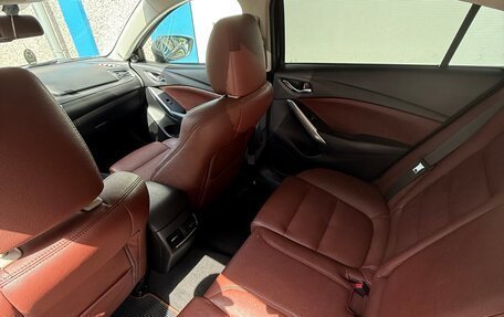 Mazda 6, 2016 год, 2 000 000 рублей, 21 фотография