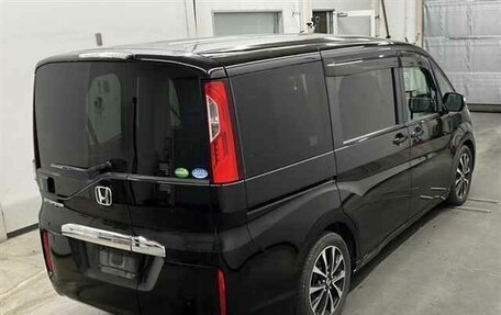 Honda Stepwgn IV, 2015 год, 1 970 000 рублей, 5 фотография