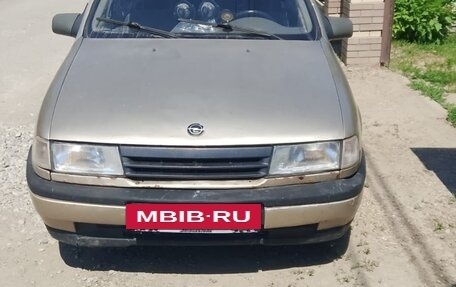 Opel Vectra A, 1990 год, 85 000 рублей, 5 фотография