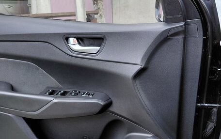 Hyundai Solaris II рестайлинг, 2017 год, 1 290 000 рублей, 12 фотография