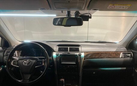 Toyota Camry, 2015 год, 1 800 000 рублей, 11 фотография