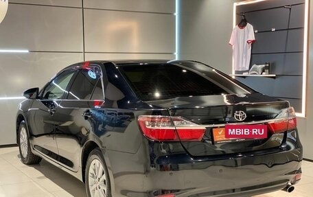 Toyota Camry, 2015 год, 1 800 000 рублей, 3 фотография