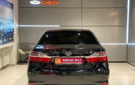 Toyota Camry, 2015 год, 1 800 000 рублей, 4 фотография