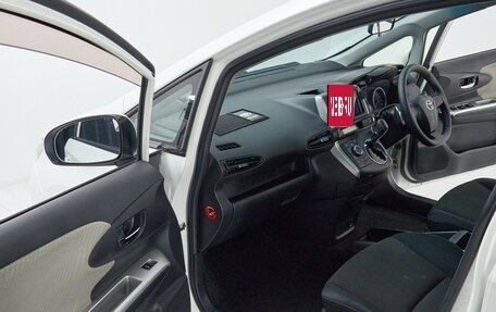 Toyota Wish II, 2011 год, 1 285 000 рублей, 10 фотография