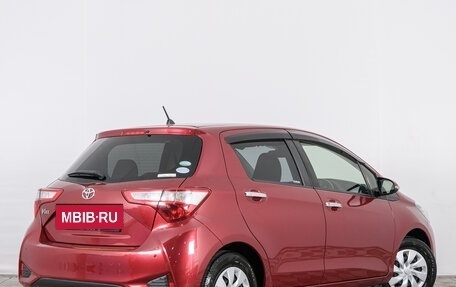 Toyota Vitz, 2019 год, 1 379 000 рублей, 6 фотография
