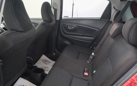 Toyota Vitz, 2019 год, 1 379 000 рублей, 19 фотография