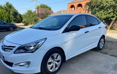 Hyundai Solaris II рестайлинг, 2014 год, 890 000 рублей, 5 фотография