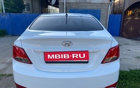 Hyundai Solaris II рестайлинг, 2014 год, 890 000 рублей, 2 фотография
