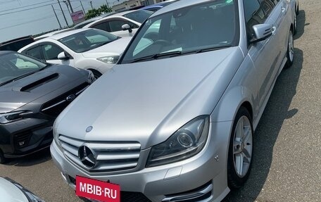 Mercedes-Benz C-Класс, 2013 год, 1 900 000 рублей, 13 фотография