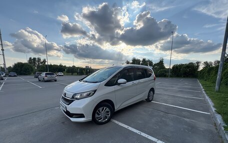 Honda Freed II, 2020 год, 1 750 000 рублей, 4 фотография