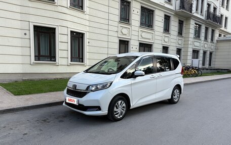 Honda Freed II, 2020 год, 1 750 000 рублей, 18 фотография