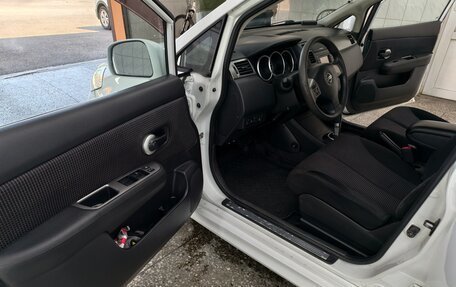 Nissan Tiida, 2010 год, 900 000 рублей, 7 фотография