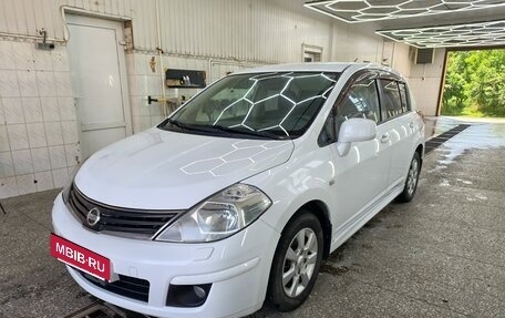 Nissan Tiida, 2010 год, 900 000 рублей, 3 фотография
