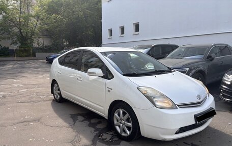 Toyota Prius, 2007 год, 690 000 рублей, 4 фотография