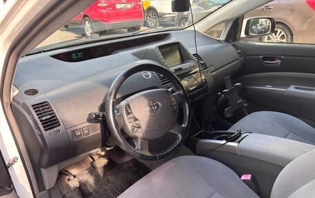 Toyota Prius, 2007 год, 690 000 рублей, 6 фотография