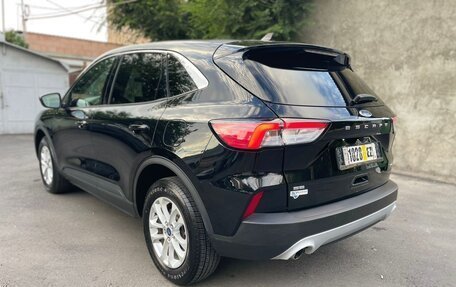 Ford Escape, 2020 год, 1 400 000 рублей, 5 фотография