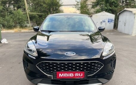 Ford Escape, 2020 год, 1 400 000 рублей, 2 фотография