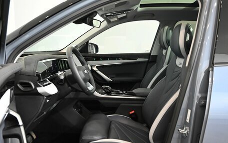 Geely Atlas, 2024 год, 3 050 000 рублей, 10 фотография