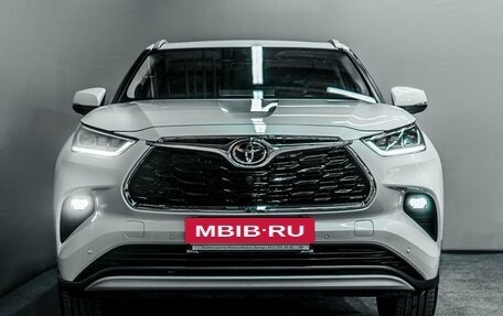 Toyota Highlander, 2025 год, 5 550 000 рублей, 2 фотография