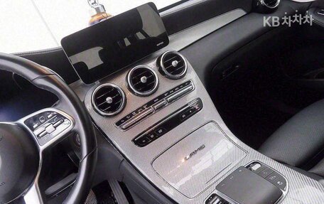 Mercedes-Benz GLC, 2022 год, 4 200 000 рублей, 13 фотография