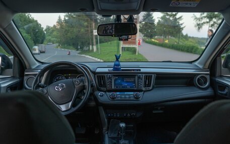Toyota RAV4, 2018 год, 2 250 000 рублей, 9 фотография