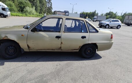 Daewoo Nexia I рестайлинг, 2010 год, 150 000 рублей, 3 фотография