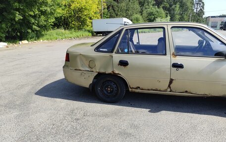 Daewoo Nexia I рестайлинг, 2010 год, 150 000 рублей, 11 фотография