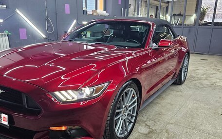 Ford Mustang VI рестайлинг, 2017 год, 3 250 000 рублей, 2 фотография