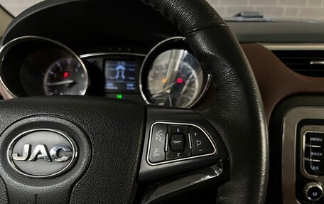 JAC T6, 2022 год, 1 300 000 рублей, 15 фотография