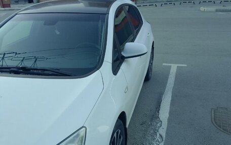 Opel Astra J, 2011 год, 725 000 рублей, 6 фотография