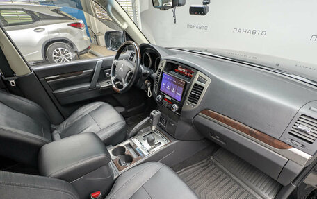Mitsubishi Pajero IV, 2021 год, 3 455 000 рублей, 14 фотография