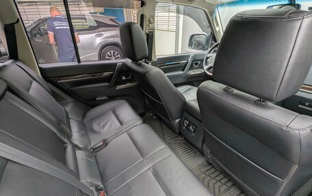Mitsubishi Pajero IV, 2021 год, 3 455 000 рублей, 15 фотография