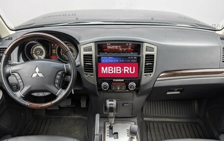Mitsubishi Pajero IV, 2021 год, 3 455 000 рублей, 16 фотография