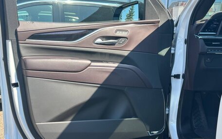 Cadillac Escalade V, 2023 год, 15 500 000 рублей, 9 фотография
