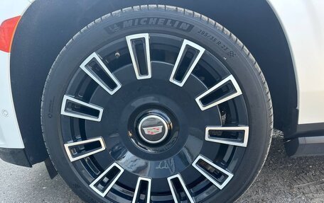 Cadillac Escalade V, 2023 год, 15 500 000 рублей, 26 фотография