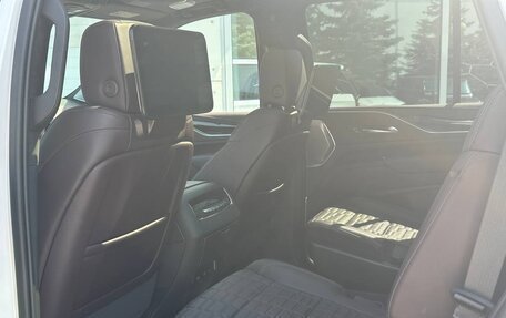 Cadillac Escalade V, 2023 год, 15 500 000 рублей, 17 фотография