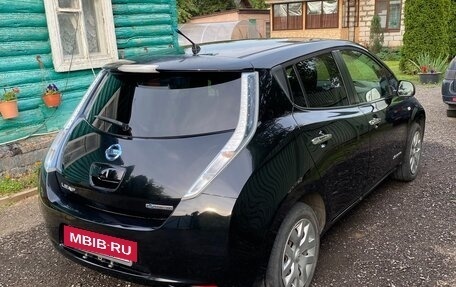 Nissan Leaf I, 2014 год, 699 999 рублей, 5 фотография