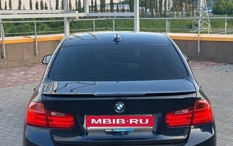 BMW 3 серия, 2014 год, 1 450 000 рублей, 13 фотография