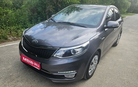 KIA Rio III рестайлинг, 2015 год, 890 000 рублей, 1 фотография